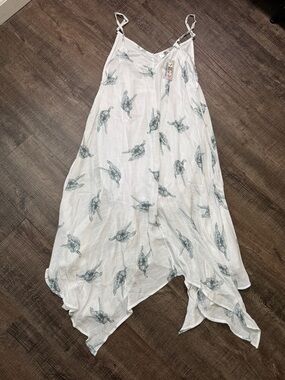 NWT India Boutique White Handkerchief Hem Maxi Skirt with Gray Turtle Print
